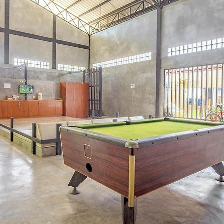 Oyo 585 Freedom Hostel @ Phi Phi 外观 照片