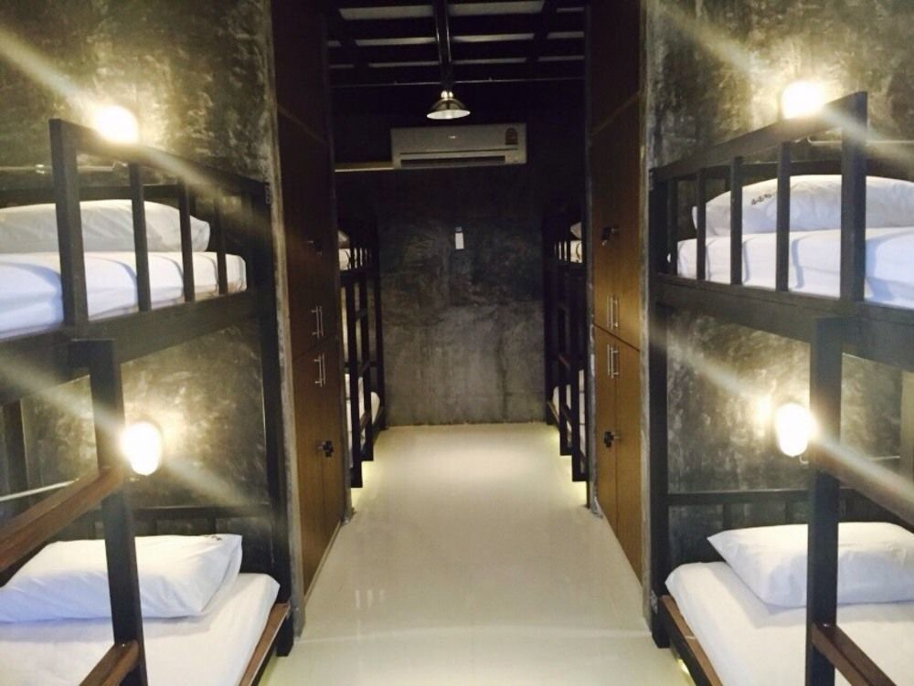 Oyo 585 Freedom Hostel @ Phi Phi 外观 照片