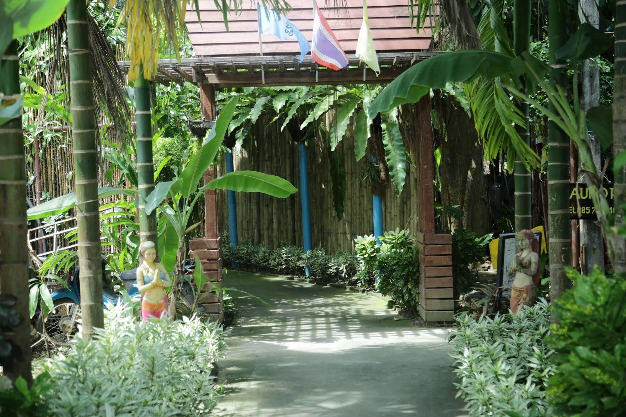 Oyo 585 Freedom Hostel @ Phi Phi 外观 照片