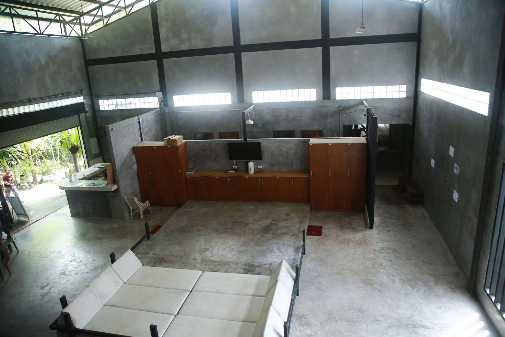 Oyo 585 Freedom Hostel @ Phi Phi 外观 照片