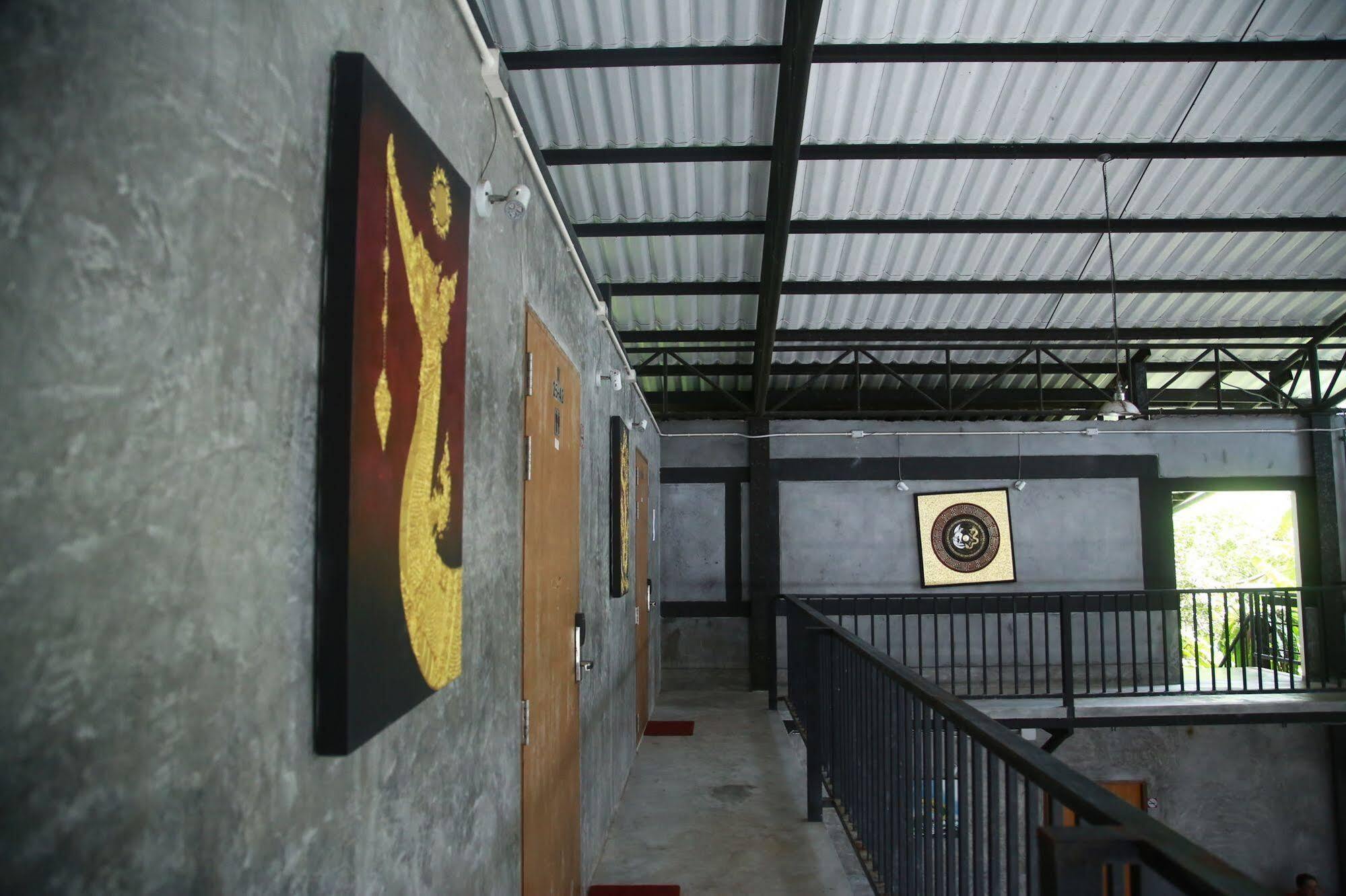 Oyo 585 Freedom Hostel @ Phi Phi 外观 照片