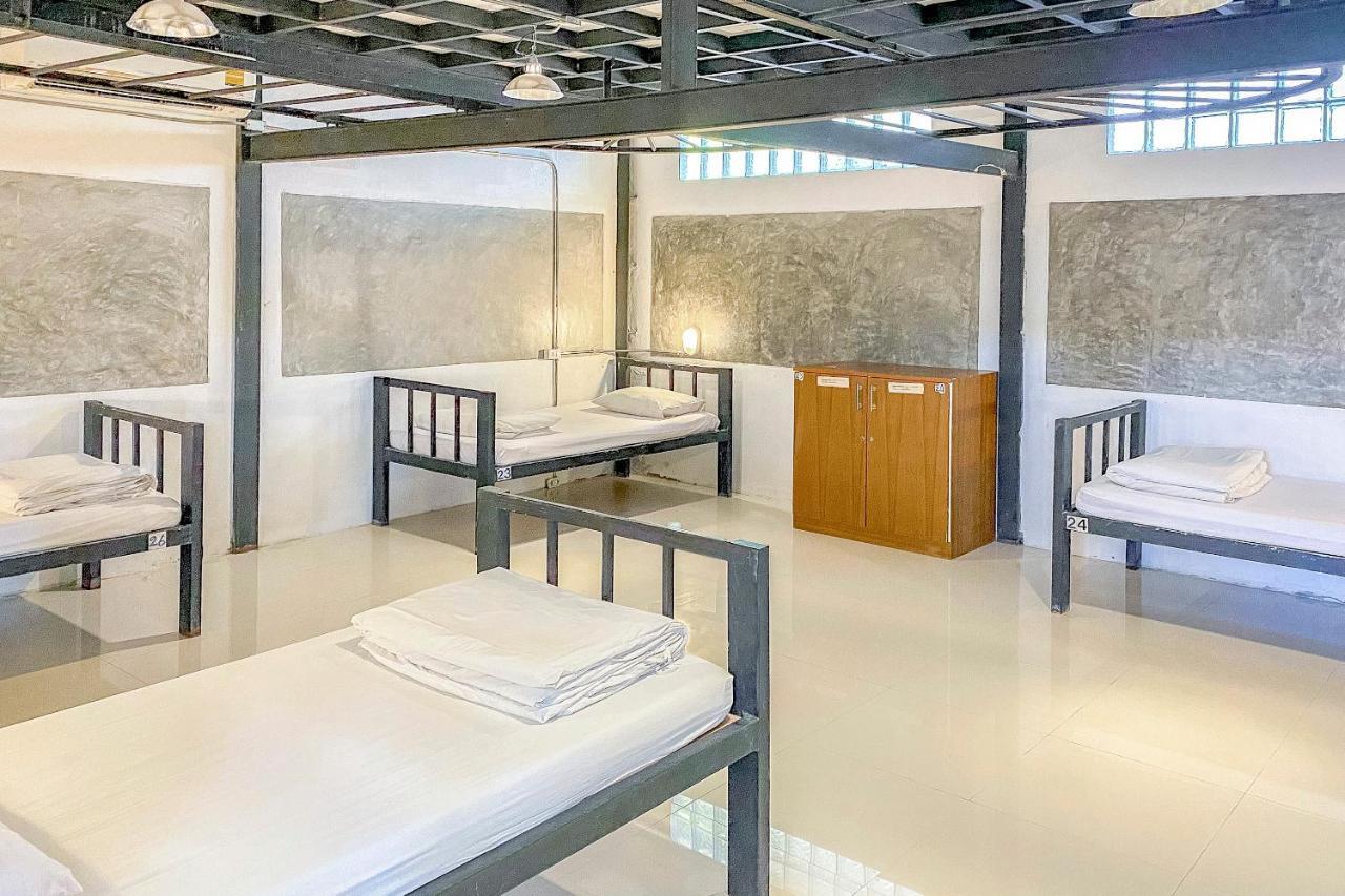 Oyo 585 Freedom Hostel @ Phi Phi 外观 照片